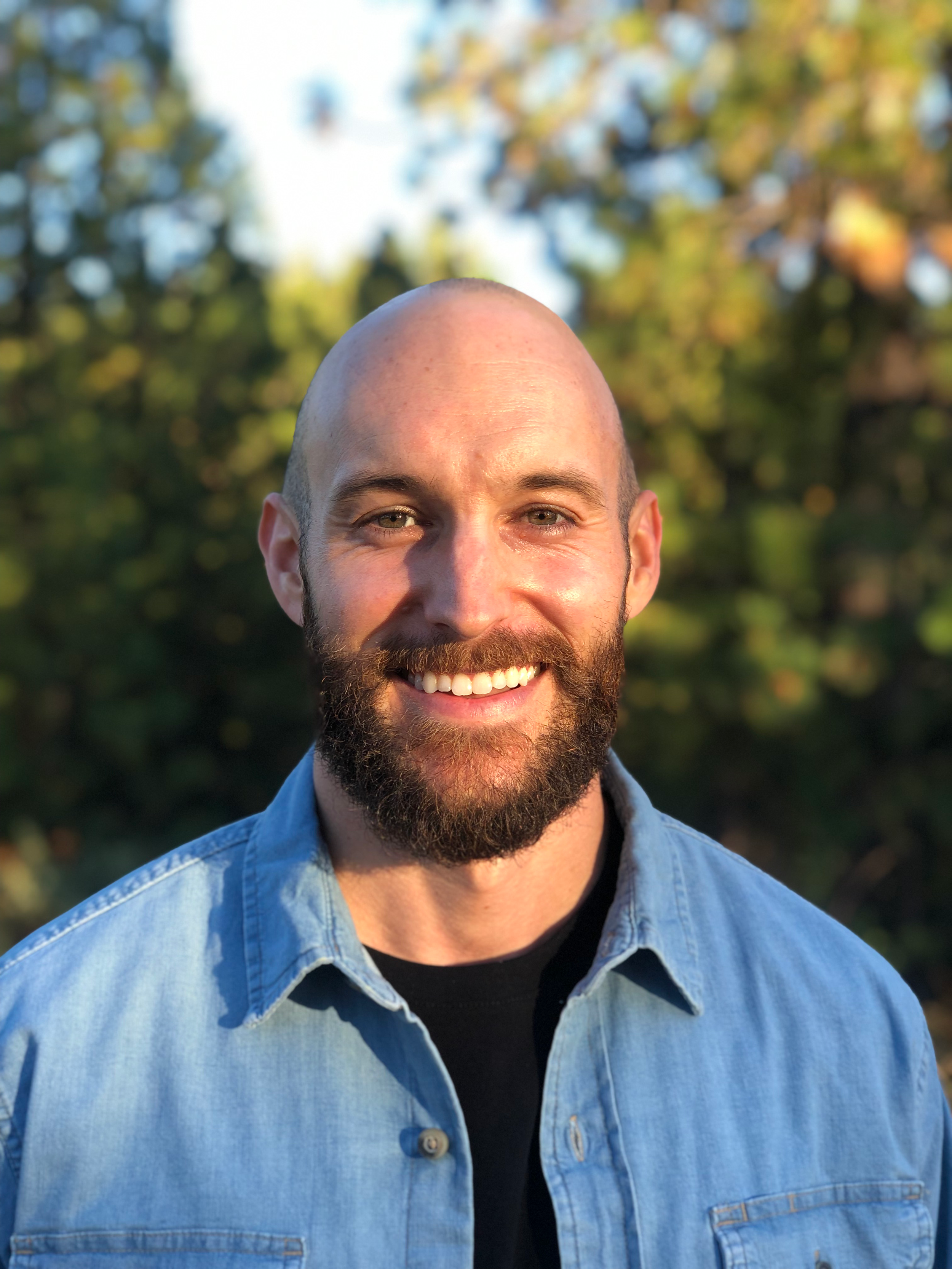 Headshot photo of Jacob Ruiz